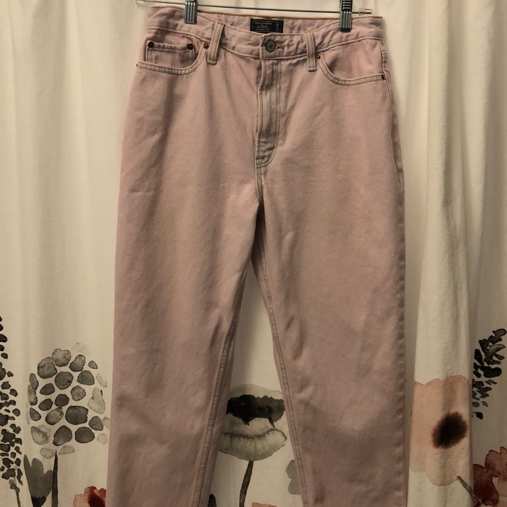 Pink Abercrombie & Fitch Jeans